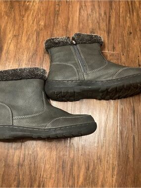 Khombu Gray Faux-Fur Ankle Winter Boots